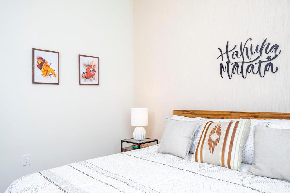 1169 CD - Game Room Condo: Pool, Disney Nearby