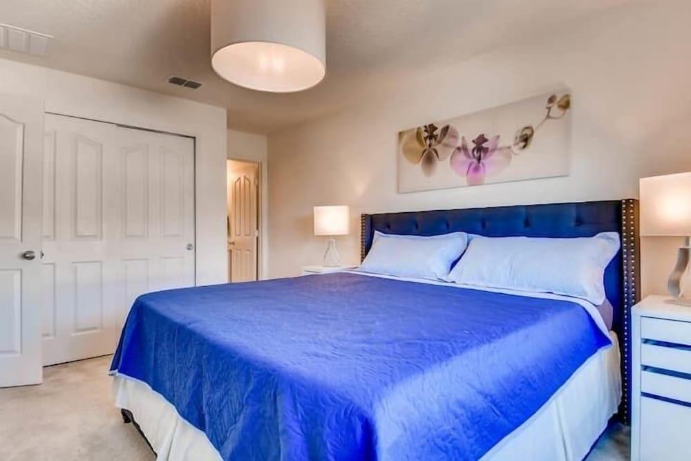 3219 TC - Compass Bay - Great 4 Beds Townhome