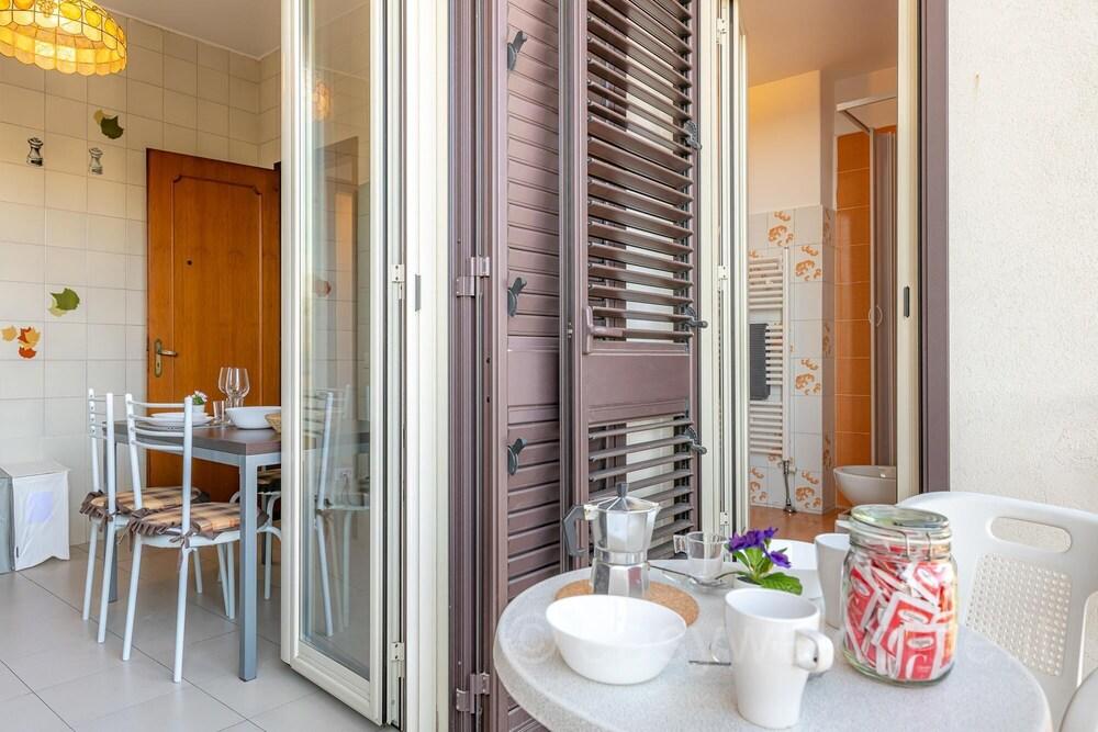 Easy Welcome Residenza Ortensia Appartamento Paola