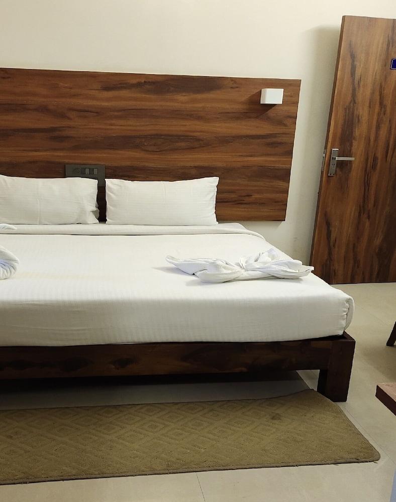 PPH Living Athithi Inn Corporate Stay