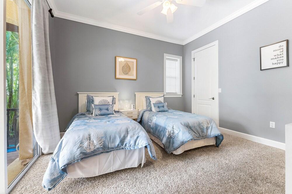 Villa Buena Vida by Beachside Management