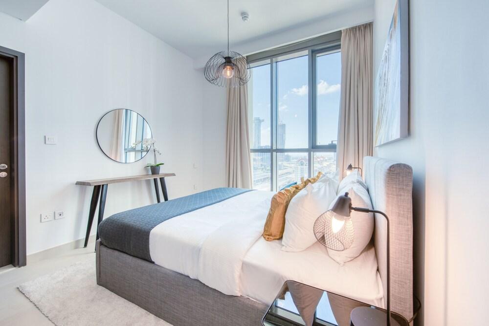 Maison Privee - Downtown Views 1