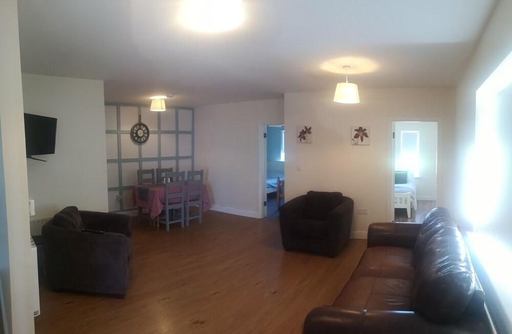 2-bed House Outside Athy