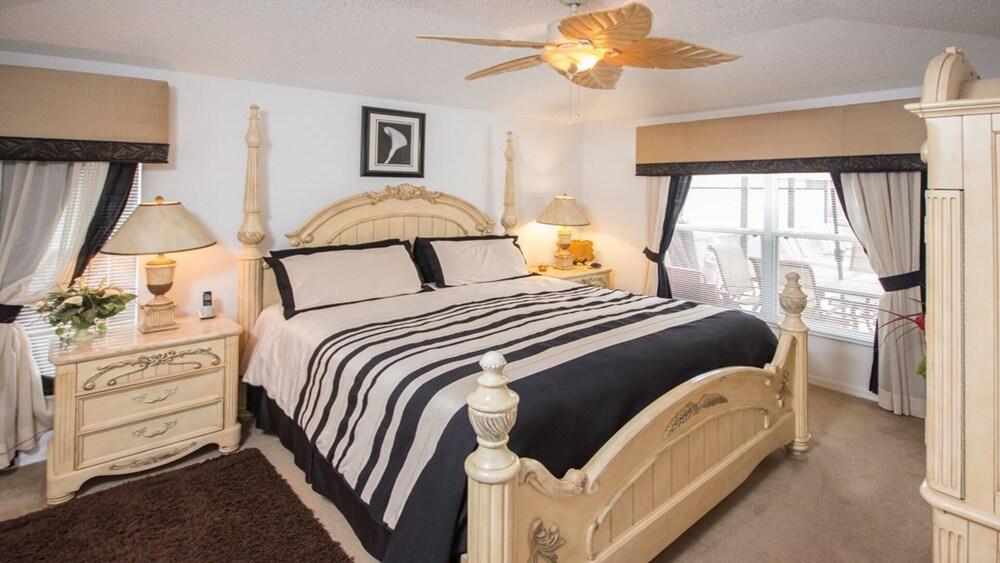 Cristine's Seasons Vacation Home