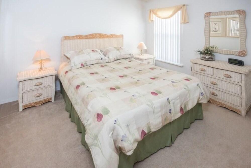 Gary's Clear Creek Vacation Home