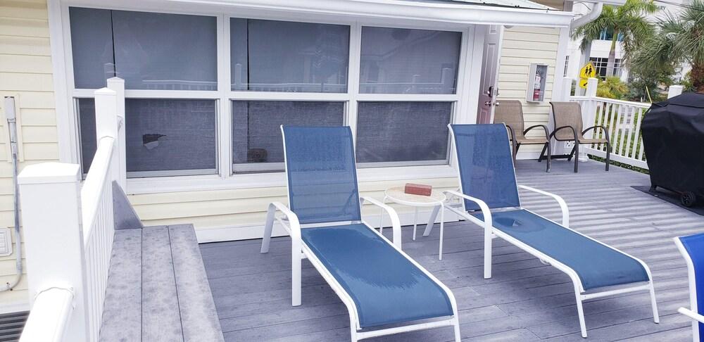 Mary's Sandy Bottoms Vacation Home