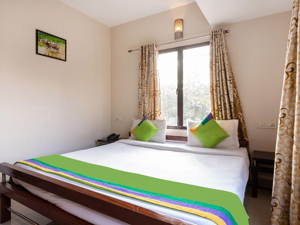 Treebo Time Square Marine Drive