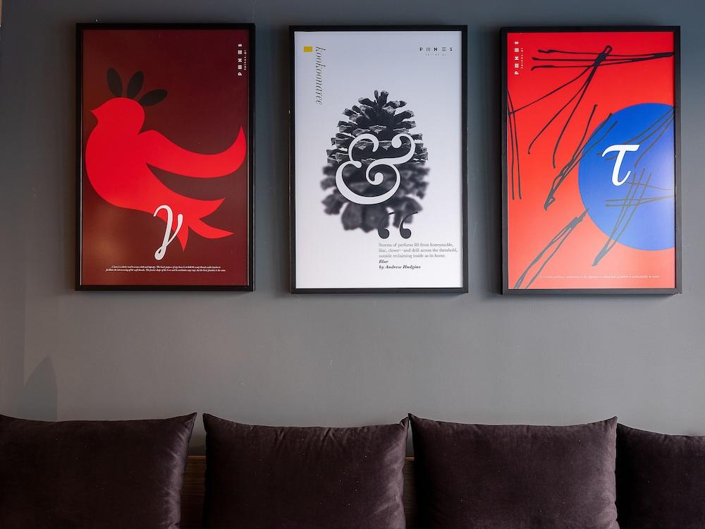 3 Pines Design Living