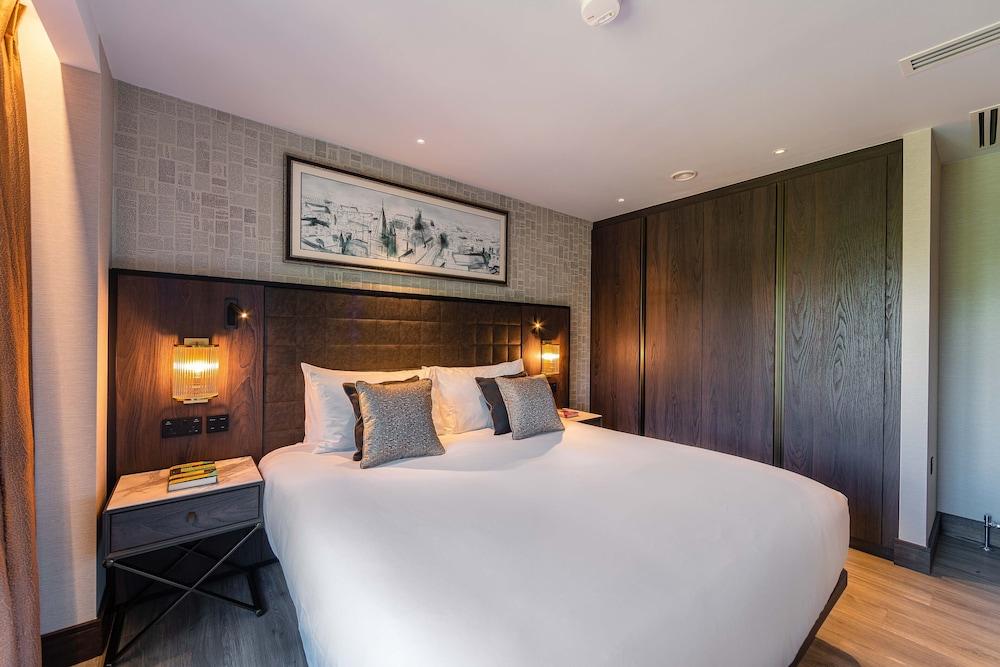 The Fellows House Mews