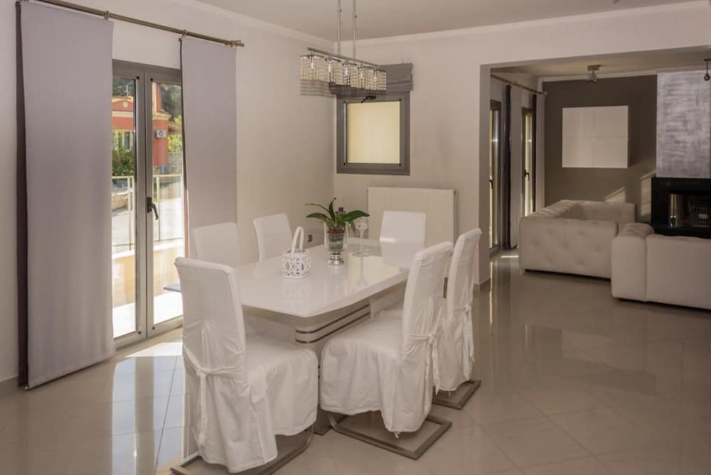 Villa Elegio in Kavos