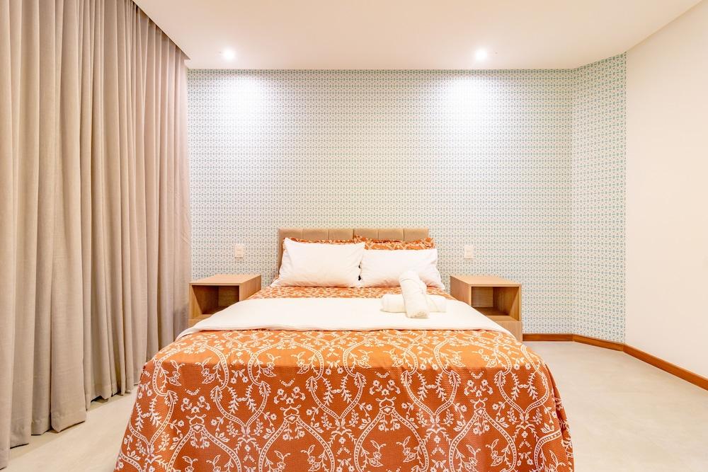 PF28 - Excelente Casa 4 Suítes