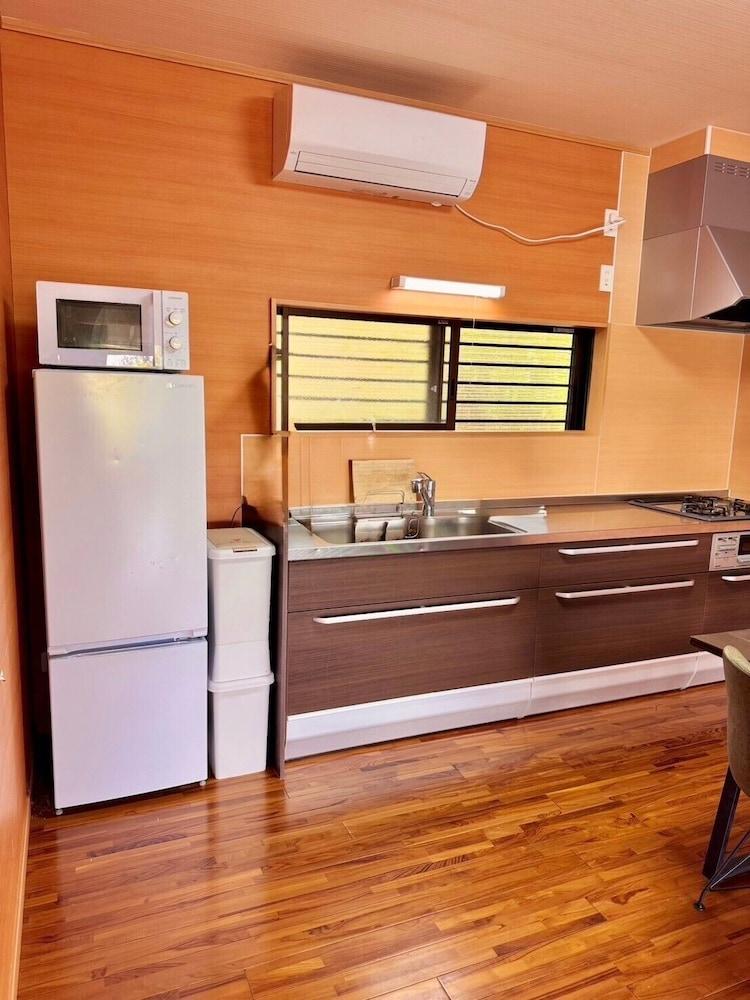 AZ Hotel Inn Amamimanya