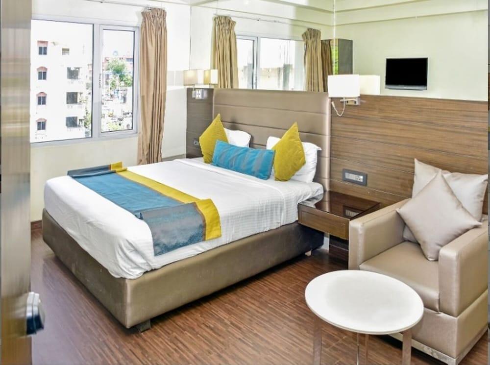 Hotel Regalia Tirupati