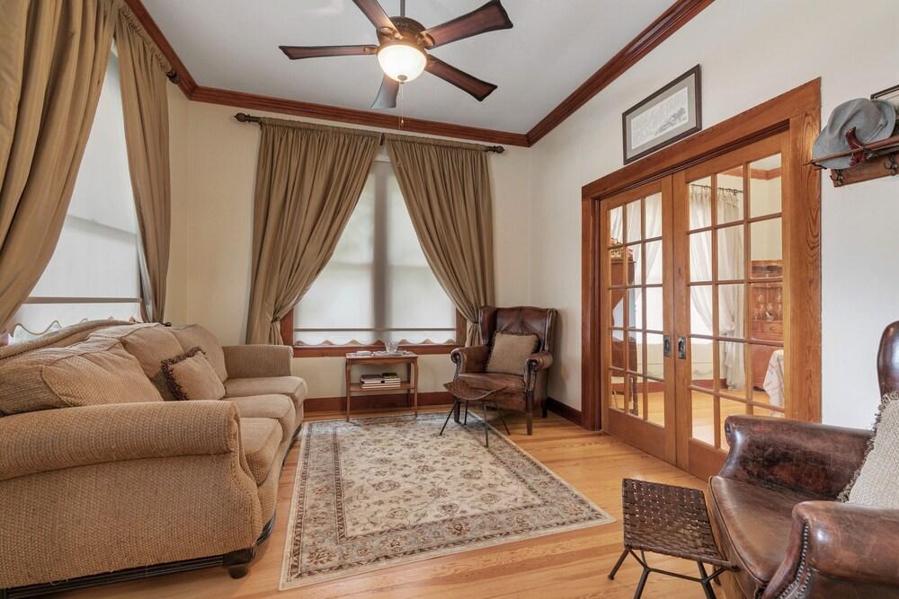 Charming Historic Home one Block From Mainst