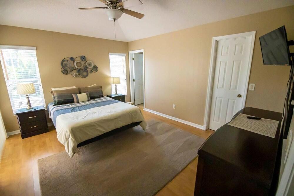 Sandra's Southern Dunes Vacation Home