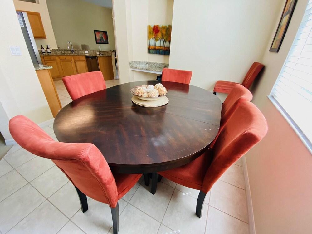 Fransicso's Calabay Parc Vacation Home