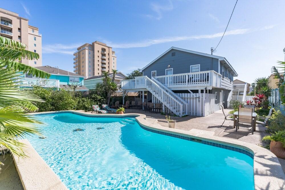 Gorgeous Beach House With Pool Steps Away From Beach