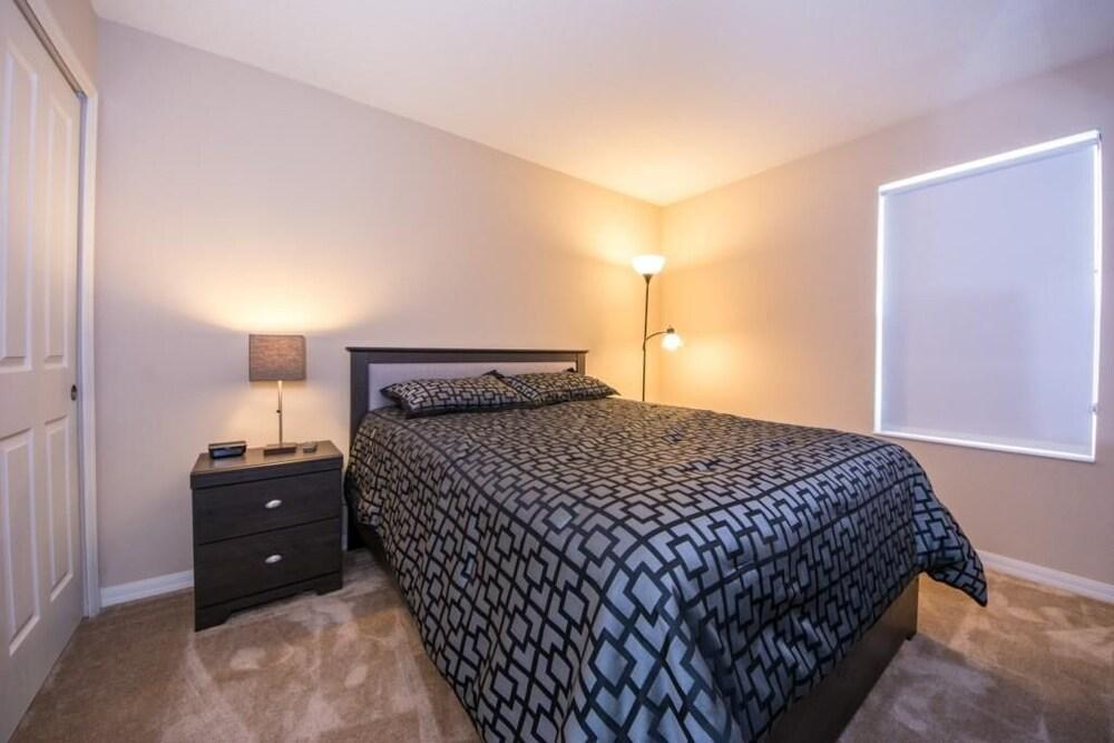 Risoin's Compass Bay Townhome