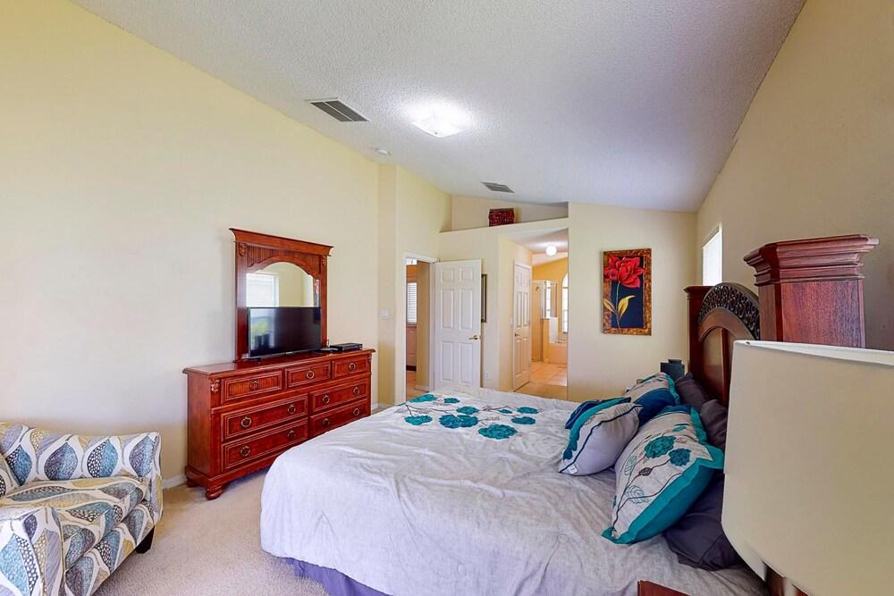 Joe's Orange Tree Vacation Home