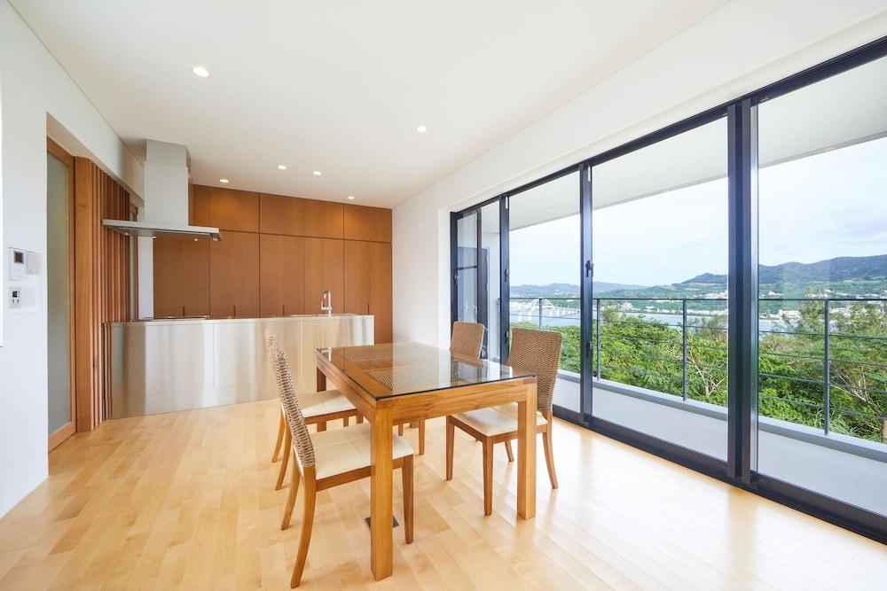 E-horizon Resort Premium SESOKO C