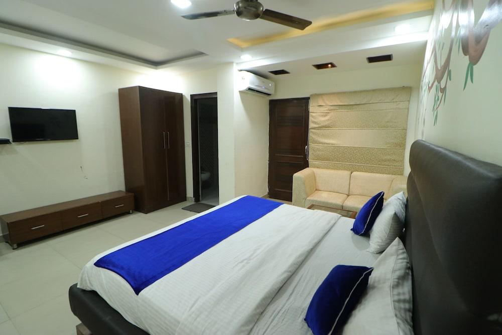 Hotel Eurasia Mohali Airport