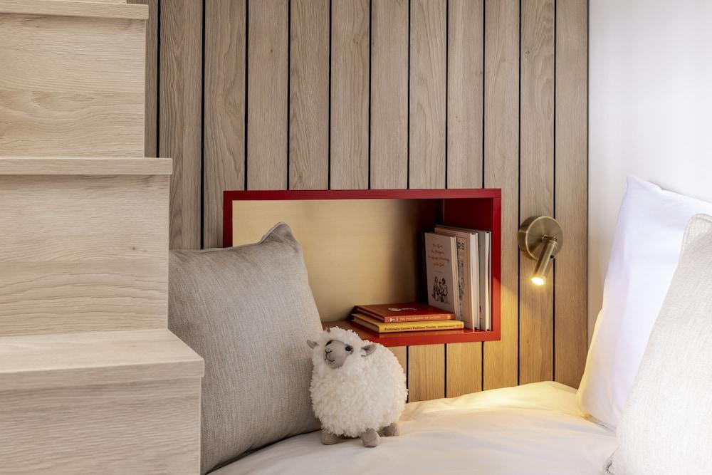 Virgin Hotels Edinburgh