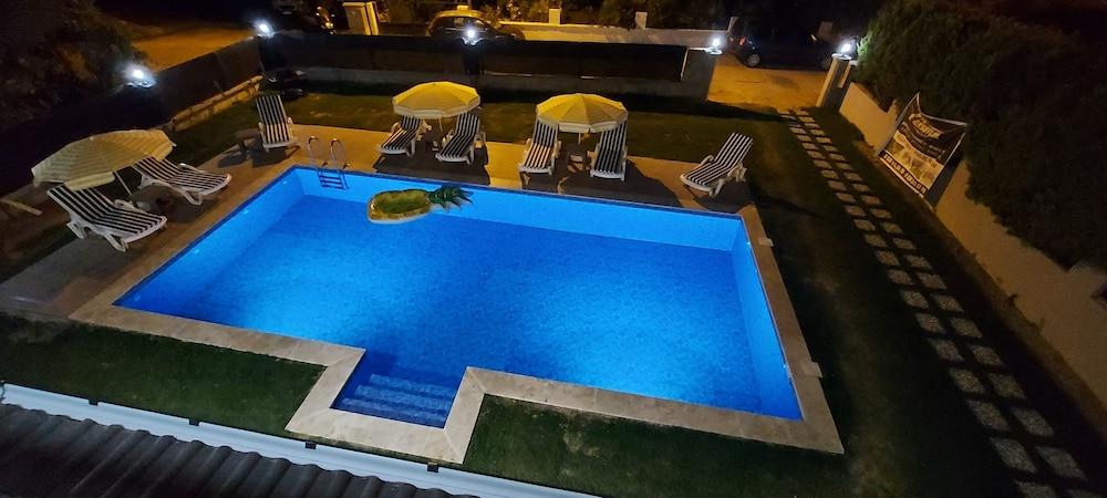 Remarkable 4-bed Villa Anka Private Pool