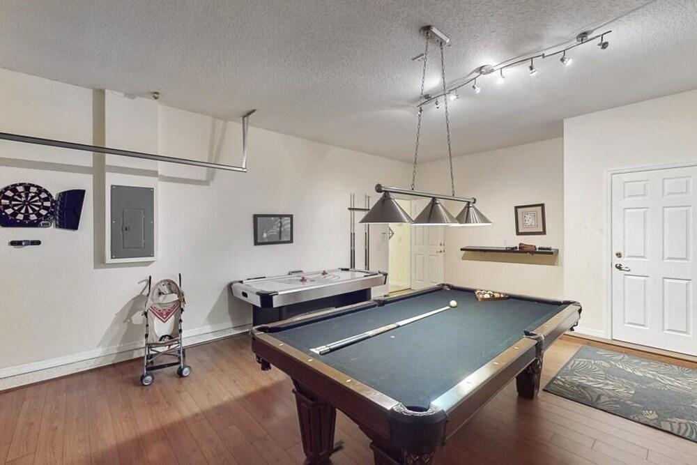 Chun's Bella Vida Resort Vacation Home