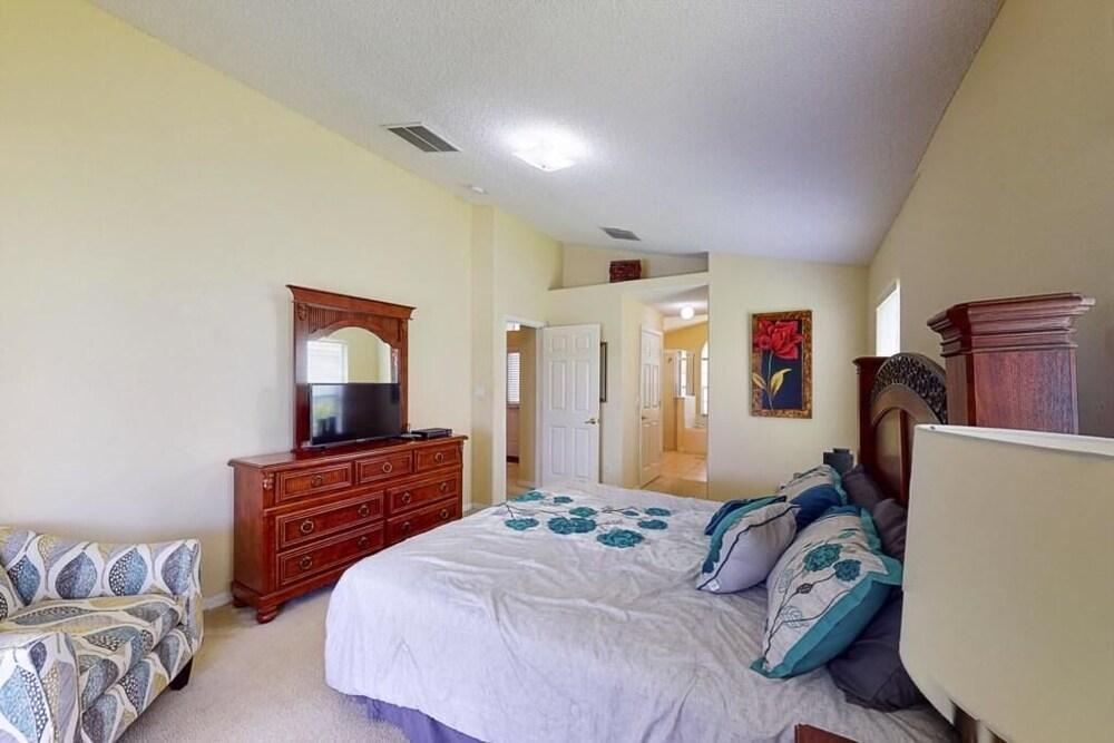 Joe's Orange Tree Vacation Home