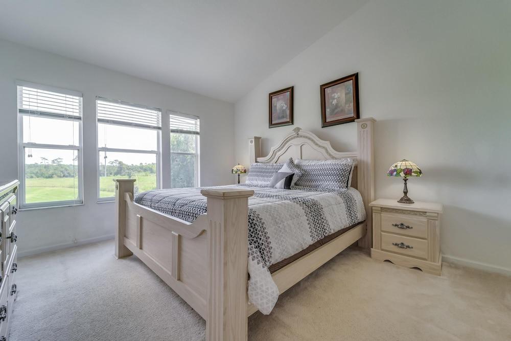 Neil's Windsor Hills Townhouse