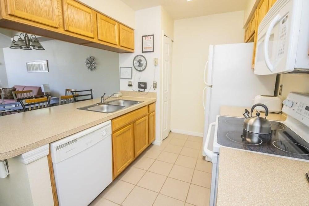 Dave's Royal Palm Bay Condo