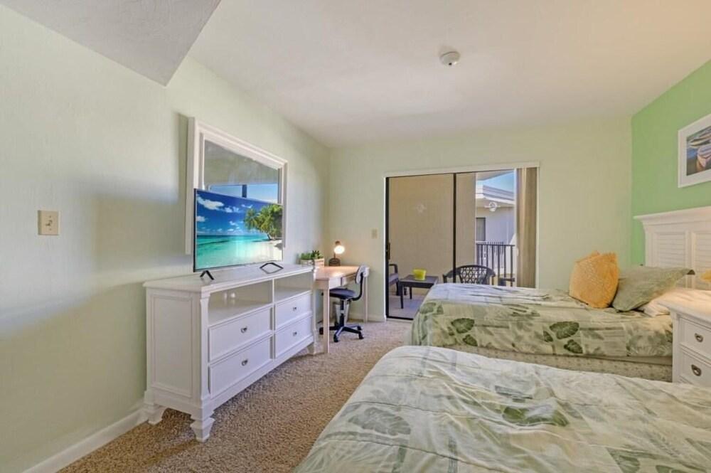 New Listing - Remodeled Condo