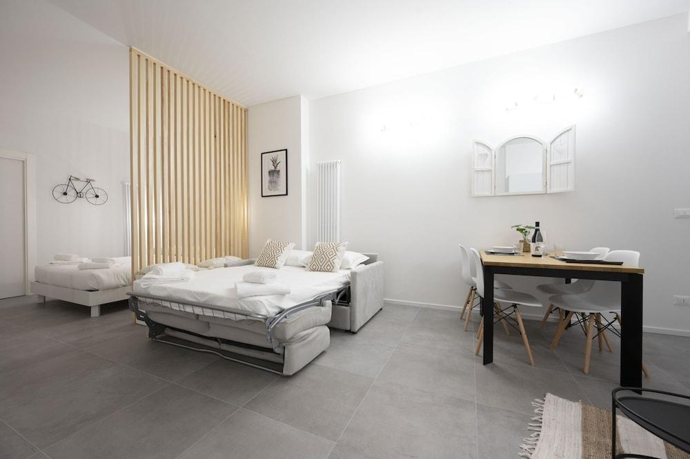 GetTheKey Lenzi Suites