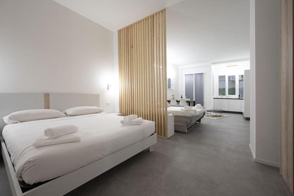 GetTheKey Lenzi Suites