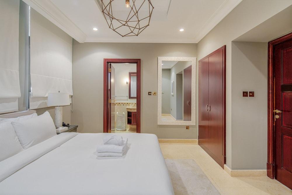 Maison Privee - Prvt Pool & Beach in Luxury Palm Jumeirah Villa