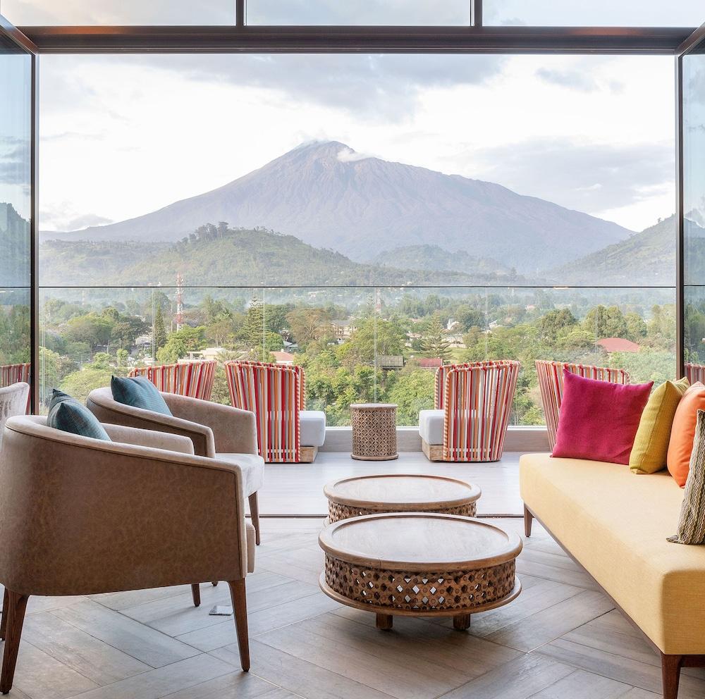 Gran Melia Red Level Deluxe City View