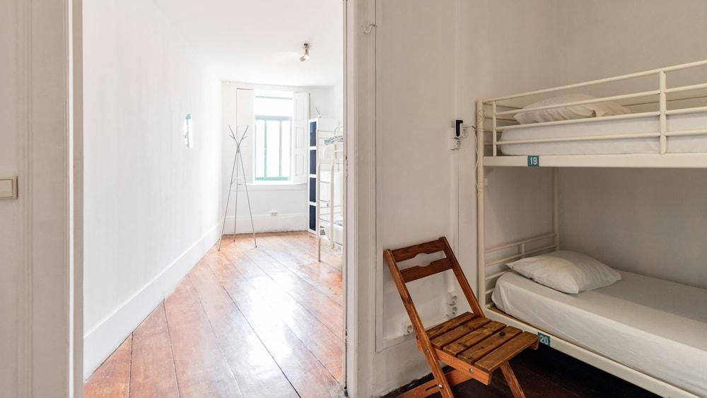 Oporto Invictus Hostel