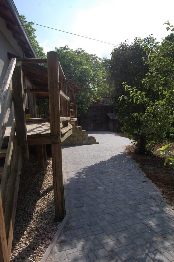 Pasecnice Spb390 in Pasecnice