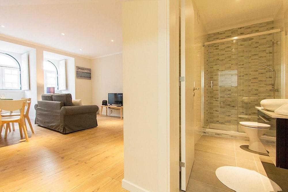 Amazing Parada in Lisboa Ciudad