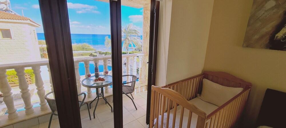 Ocean View 4 BR Villa