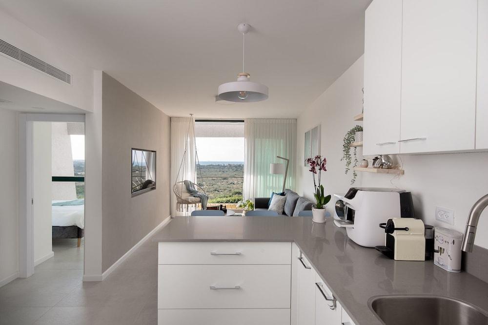 2Bedroom Apartment in Neot Golf Compound