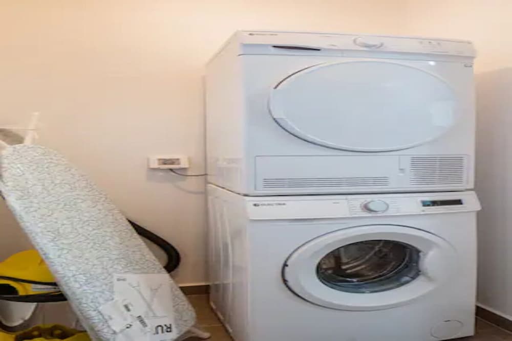 O&O Group-Magical 4BR Panoramic Sea View