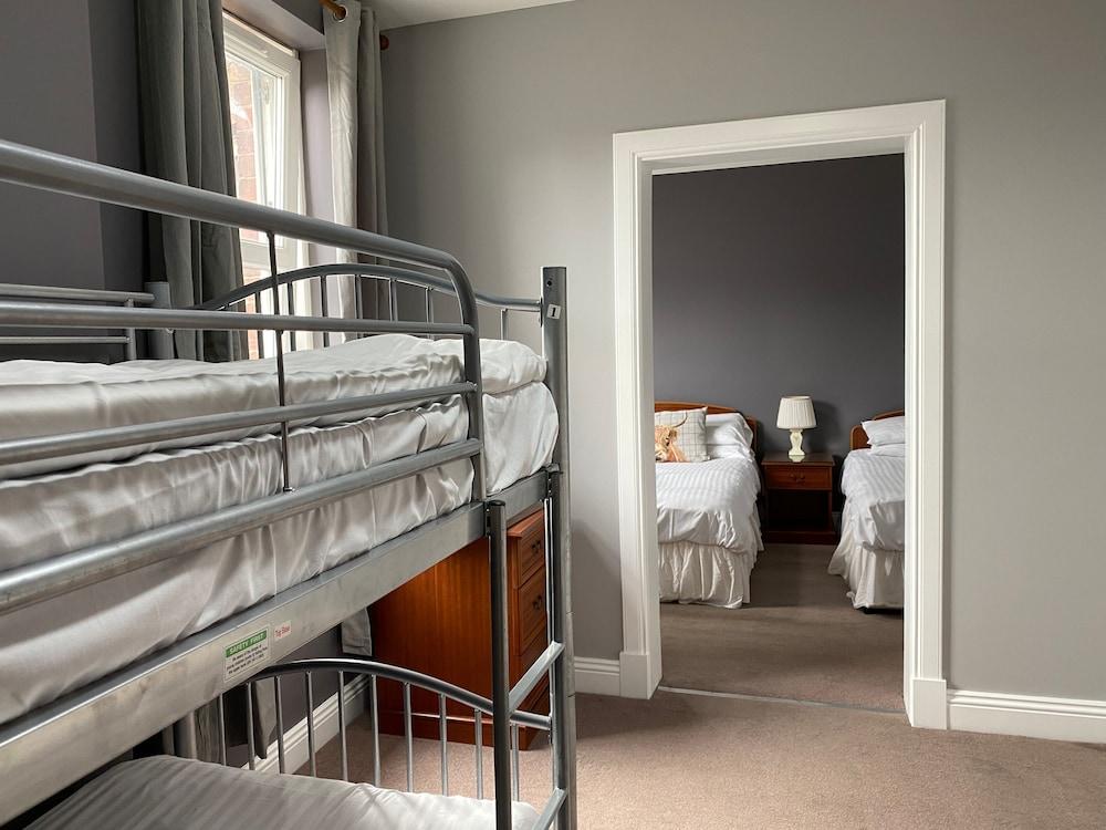 The Kings Arms Hotel