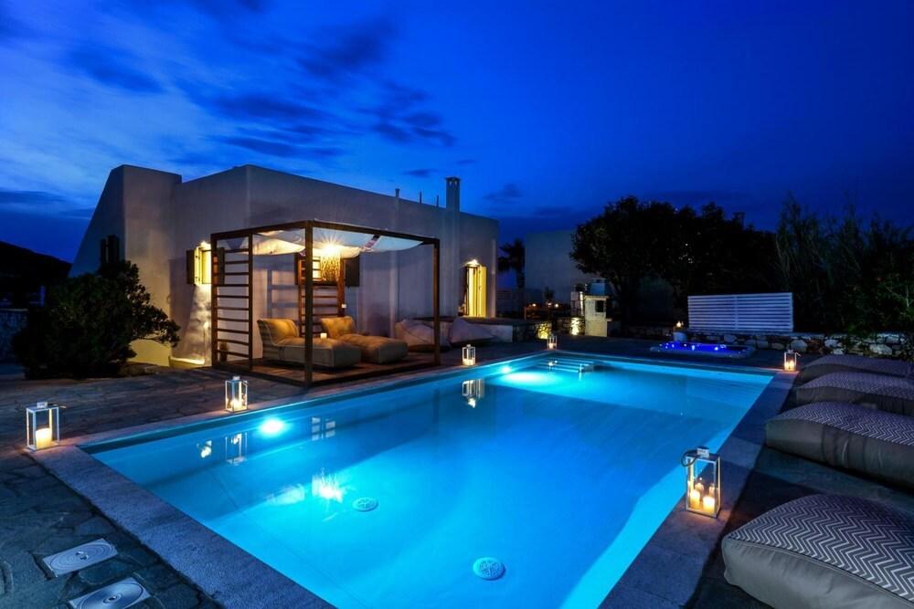 IVR Villa Aegir - Villa Aegir