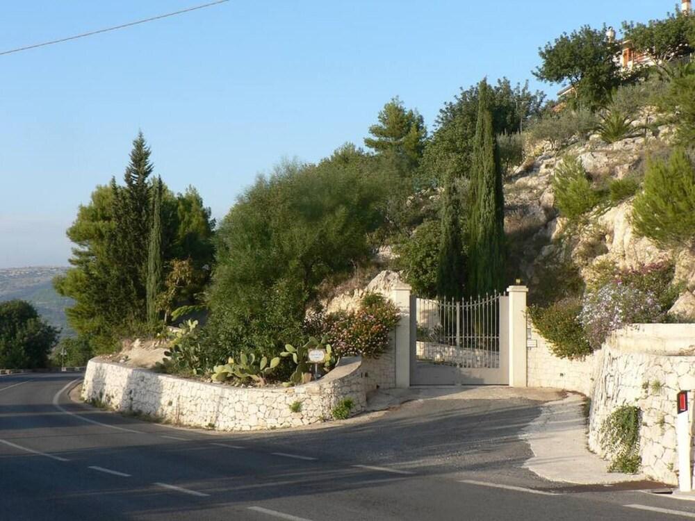 Villa Dell Acanto - Villa With Private Pool