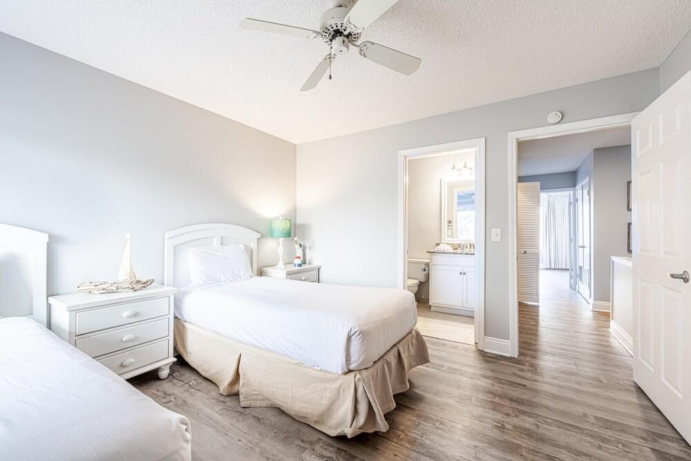 Beachwalk Villa 5108