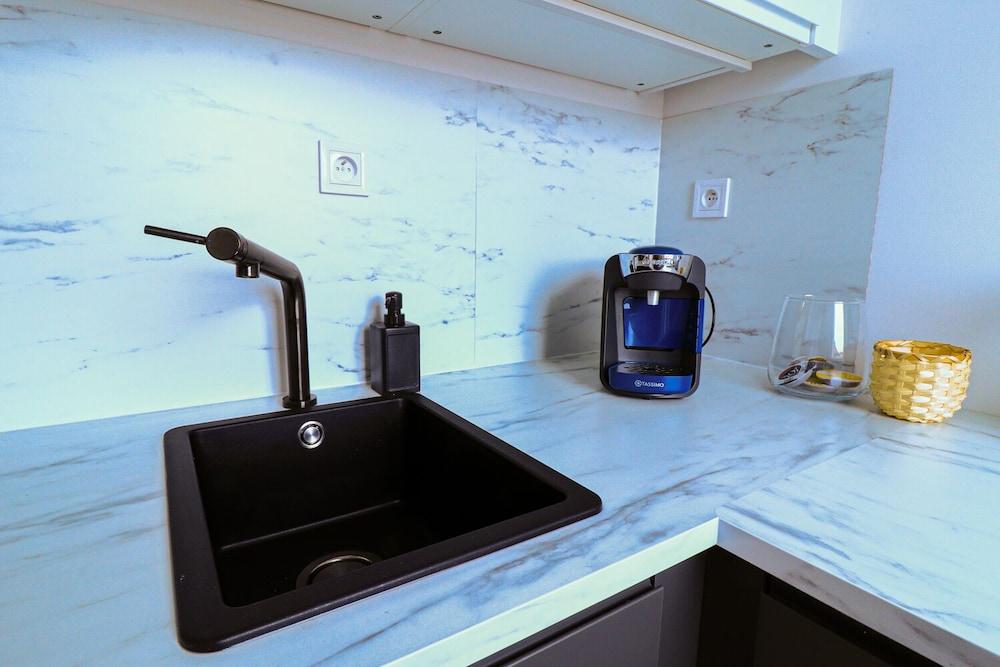 Sparrow Flat Old Town Apartment