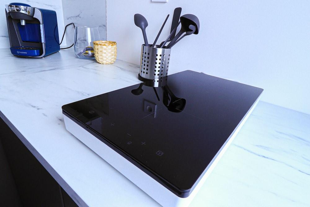 Sparrow Flat Old Town Apartment