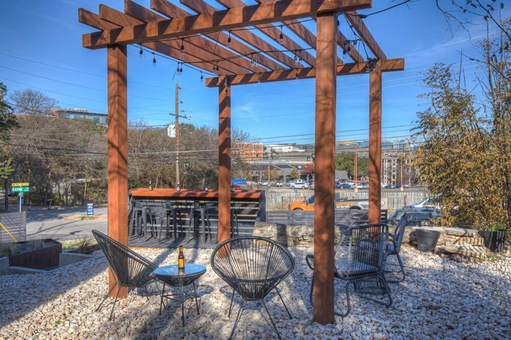 Stunning Soco Studio-skyline Views-steps to Dtown!