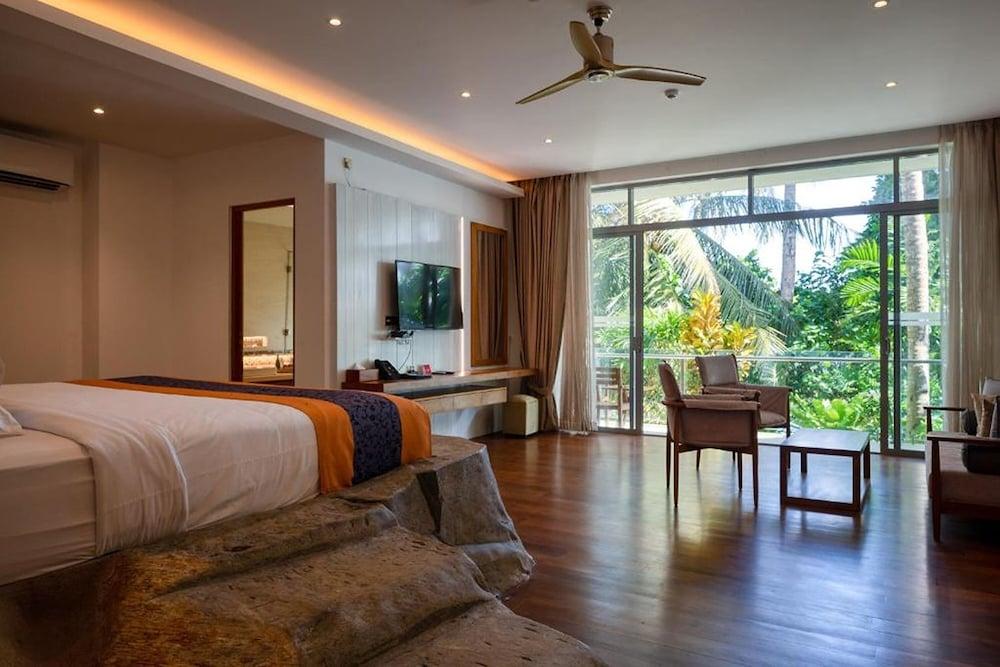 Beacon By The Bay Villas & Suites By The Clarks